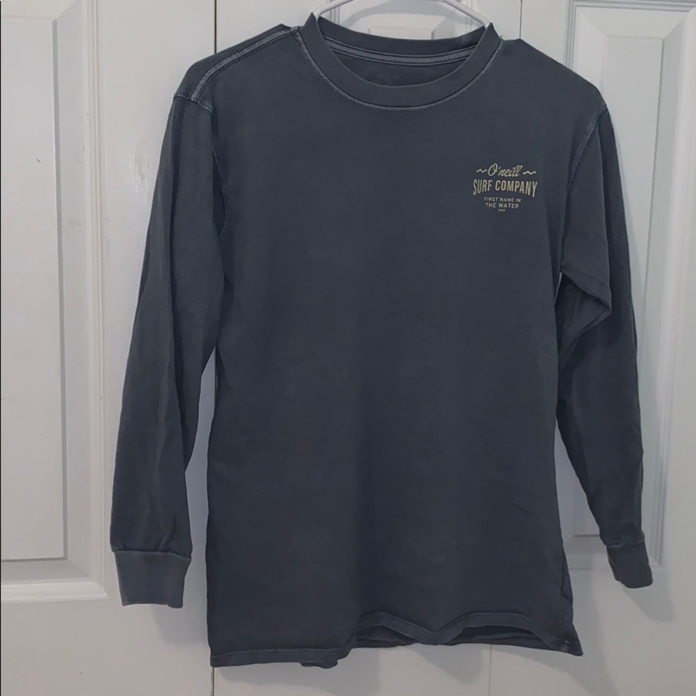 Women’s long sleeve tee